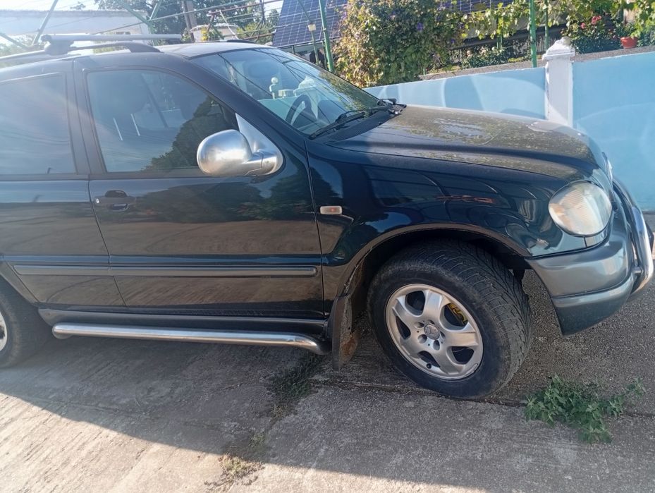 Vind Mercedes ML 163