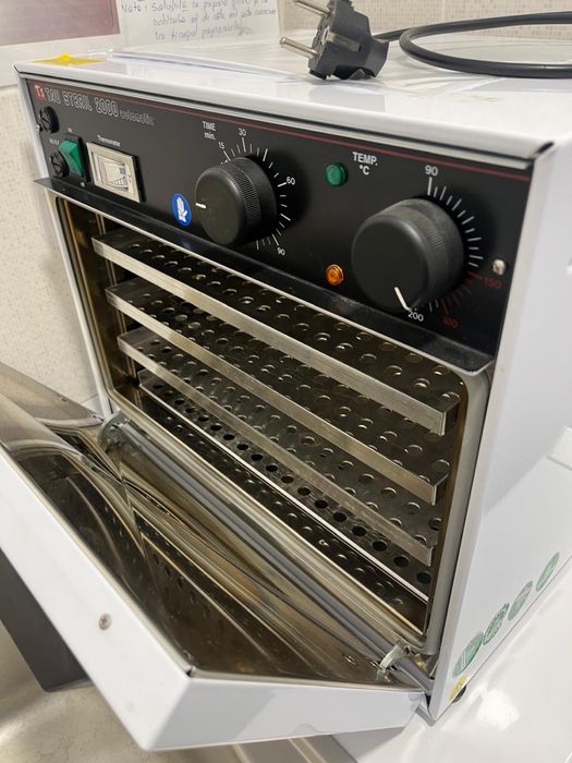 Sterilizator cu aer cald TAU STERIL 2000 – 17 L, Automatic – ca nou