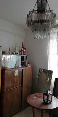 Apartament de vânzare 4 camere Ghelari, județul Hunedoara