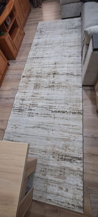 Продам ковер в хорошем состоянии