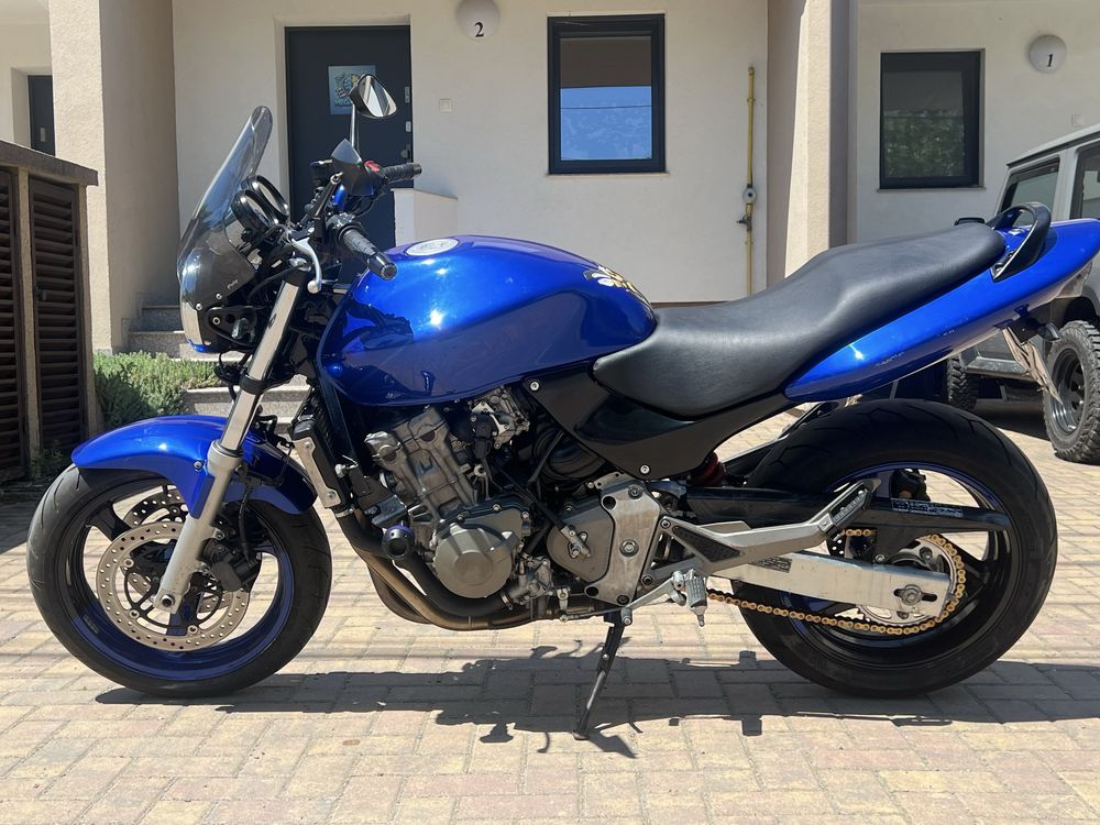 Honda hornet pc 34