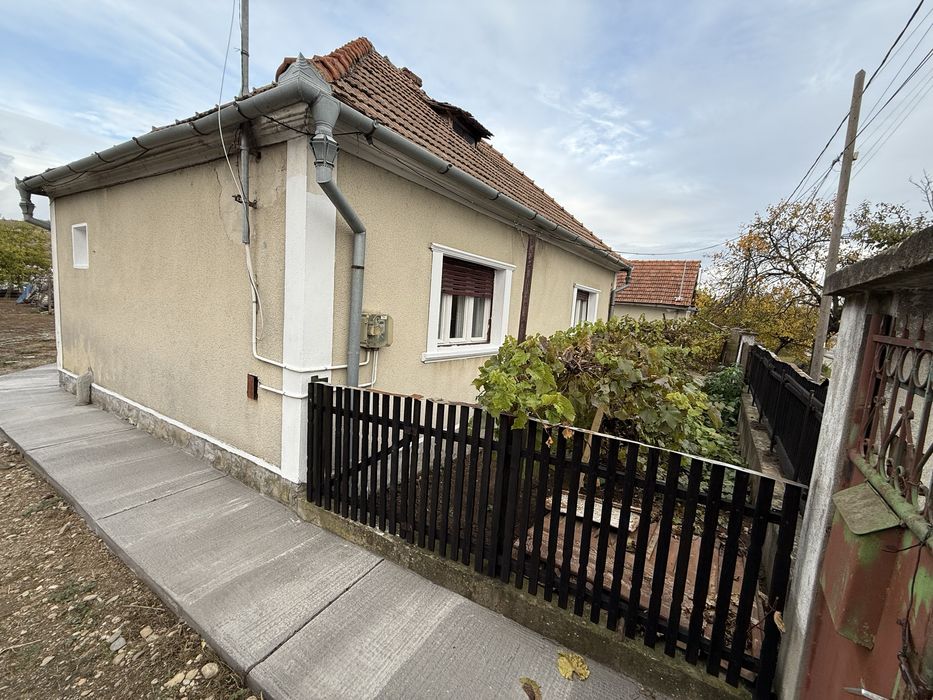 Vand Casa in Uileacu de Cris