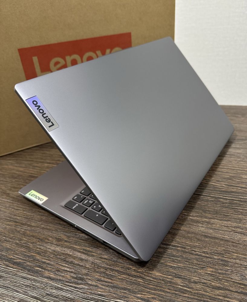 Lenovo idealpad Slim 1