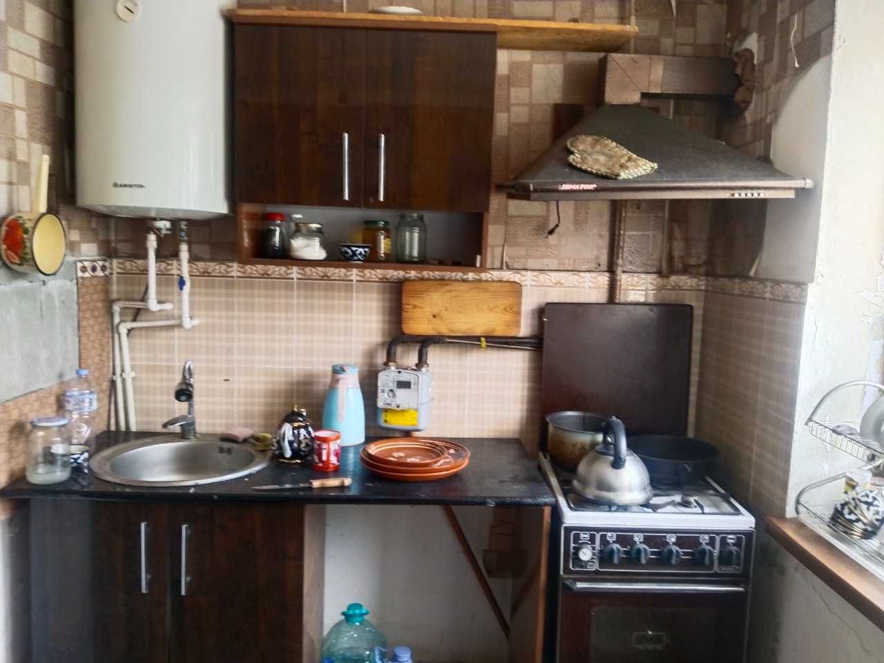 Kvartira sotiladi