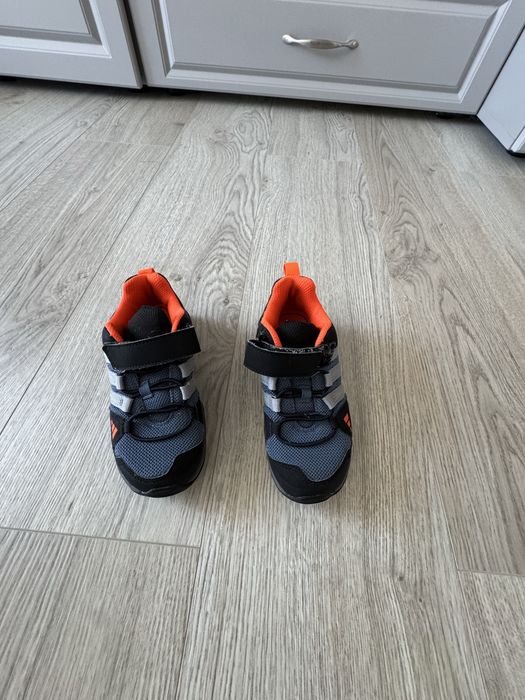 Incaltaminte drumetie adidas terrex copii baieti marime 28