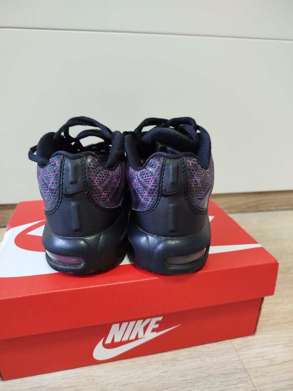 Маратонки Nike Air Max Plus PS номер 28.5