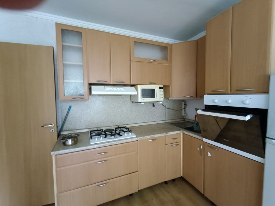 Продаю кухонный гарнитур