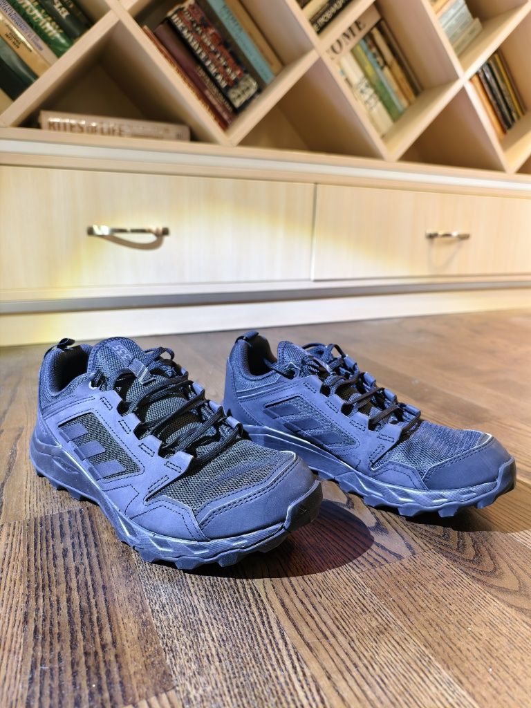 Adidas Terrex Traxion 43 1/3