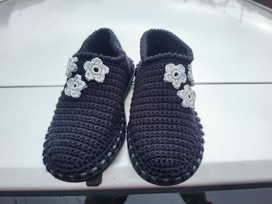 Pantofi crosetati pt fetițe