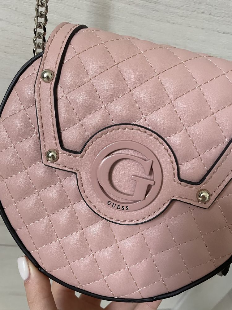 Geanta Guess mica