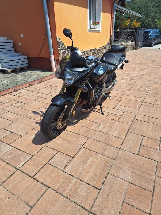 Honda Hornet 600cc
