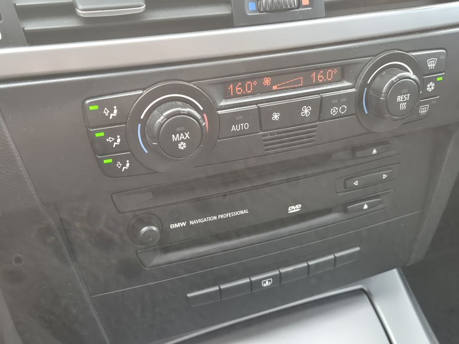 Bmw E 90 an 2005 (163 cai) propietar;fiscal