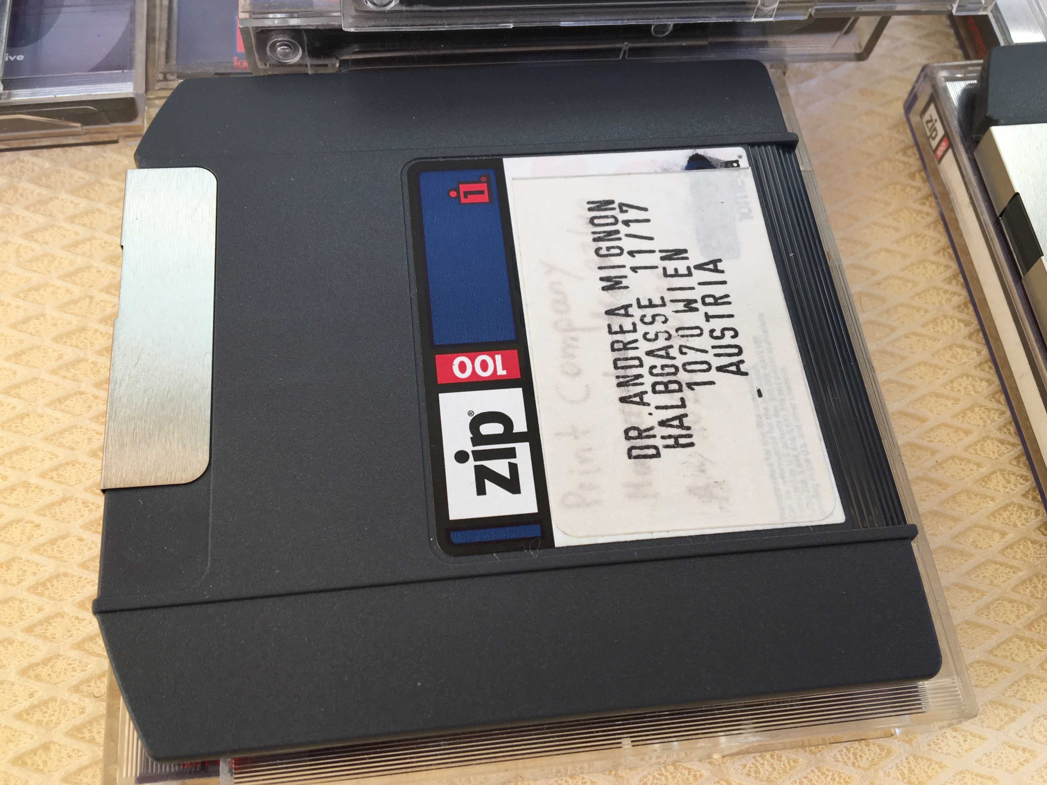 iOmega ZIP Disk 100MB Diskete