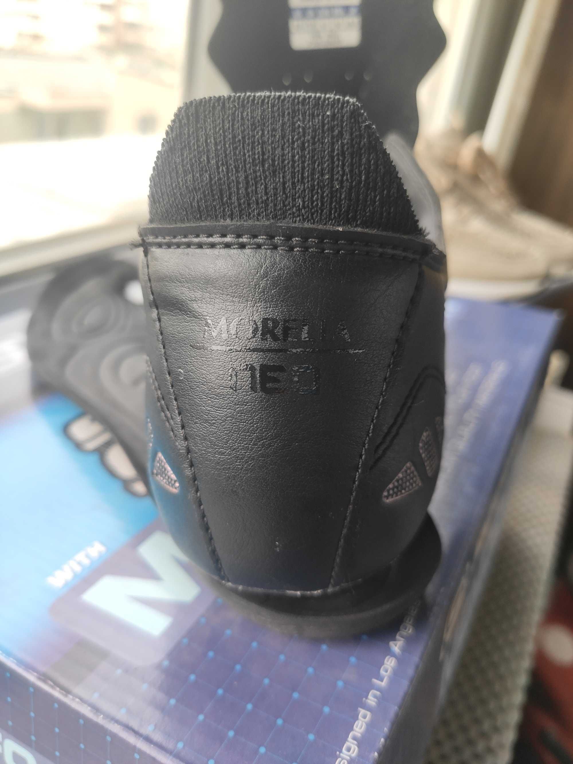 Футболни обувки Mizuno