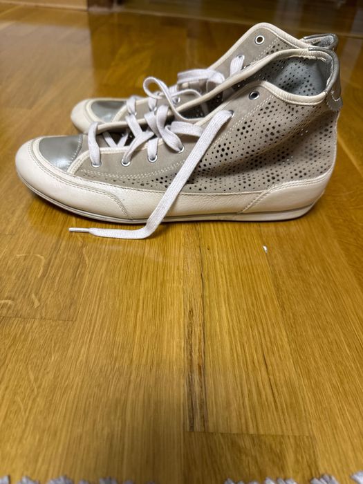 Vând Adidas geox