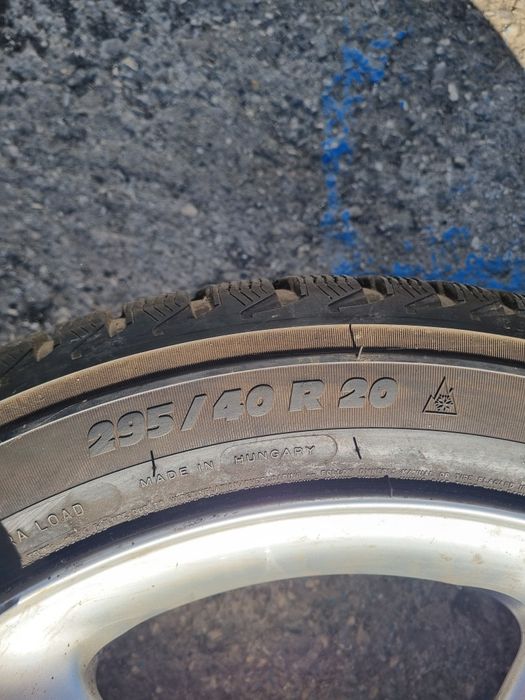 295/40R20 Roti Volkswagen touareg iarnă