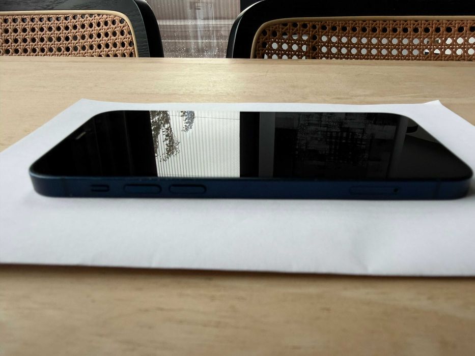 iPhone 12 64GB Albastru