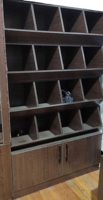 Срочно! Супер скидка! Мебель для офиса или магазина