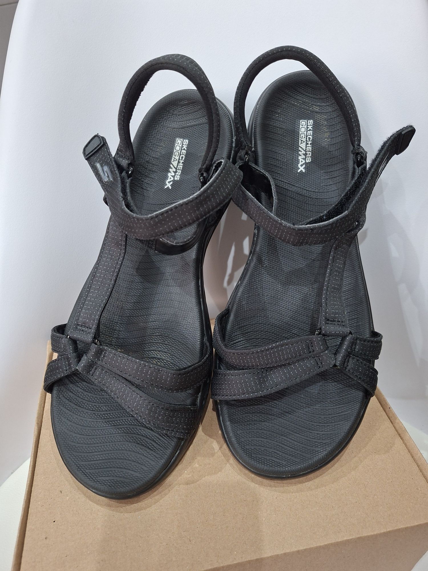 Sandale skechers 42
