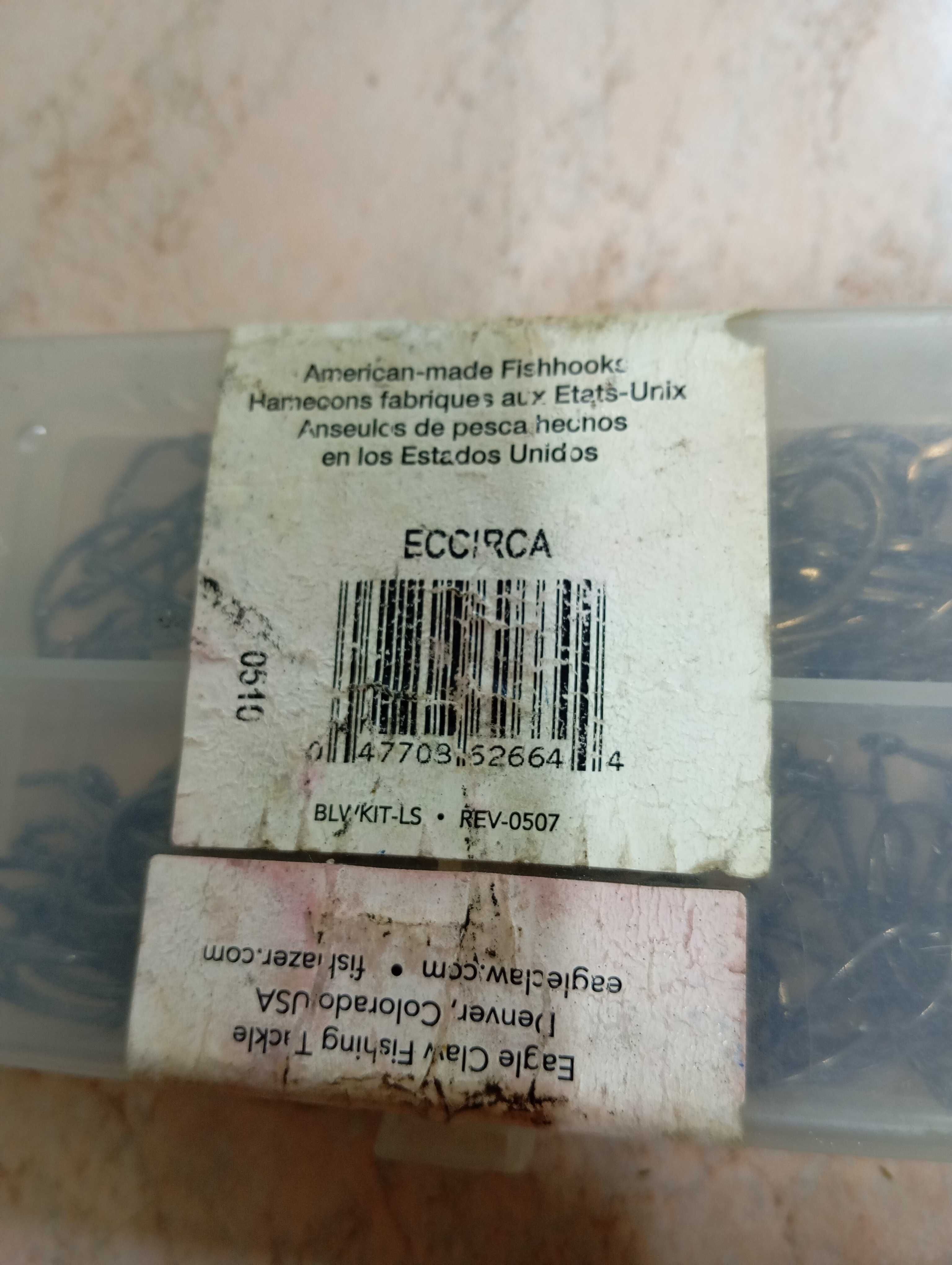 Продам офсетные крючки для рыбалки.