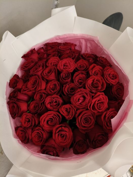 Срочно продам свежий букет роз