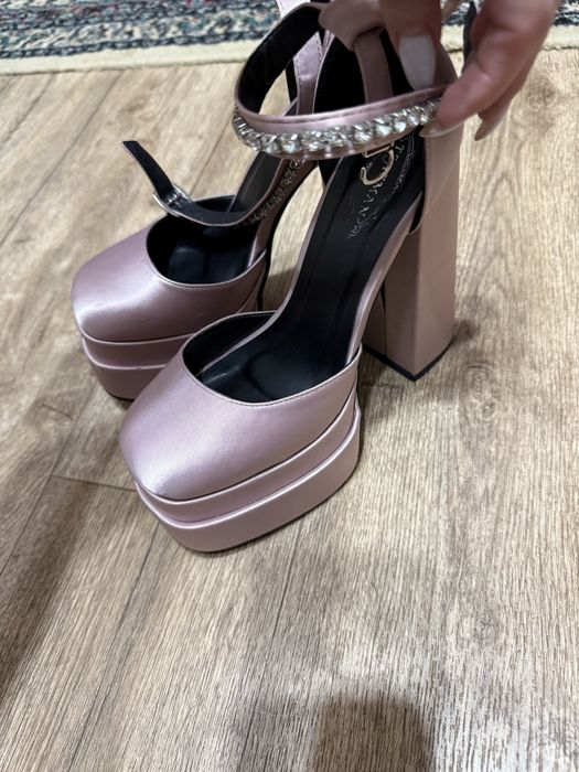 Туфли розовые размер 35