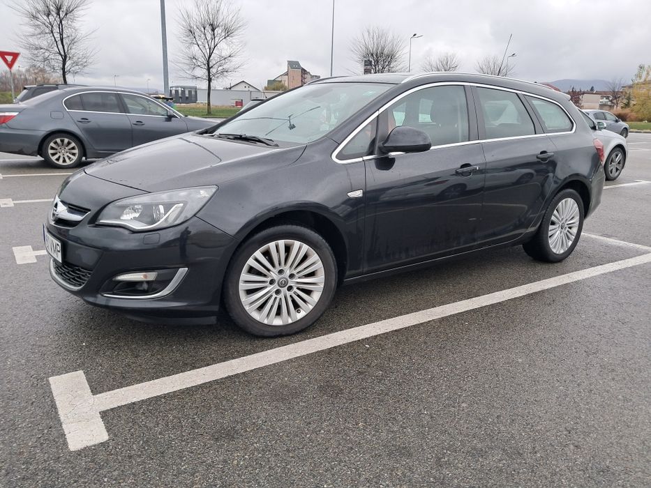 Opel Astra j 2014 euro 6.fara Adeblue.Pret Negociabil. ..