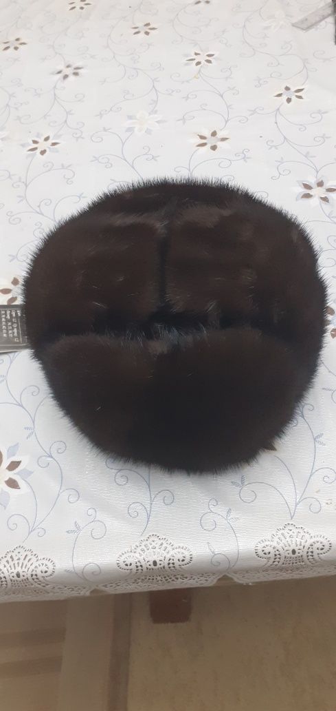 Продам норковый шапку новая