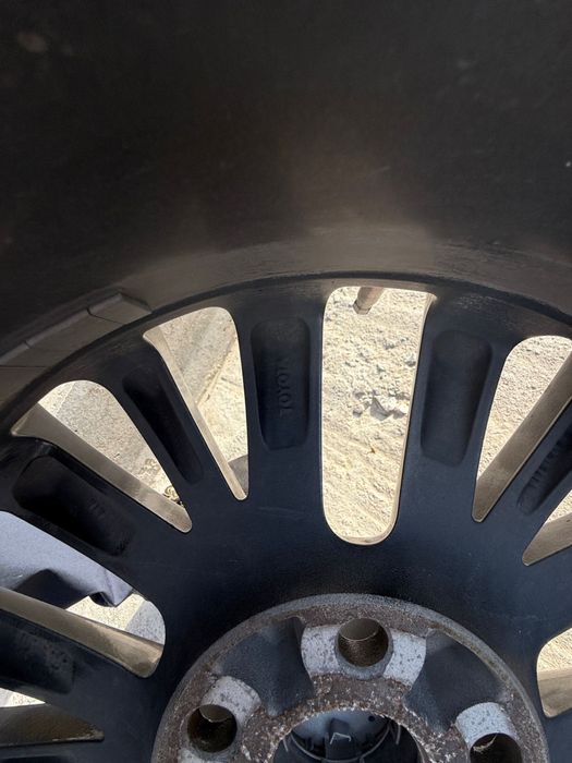 Продаю диск без шины