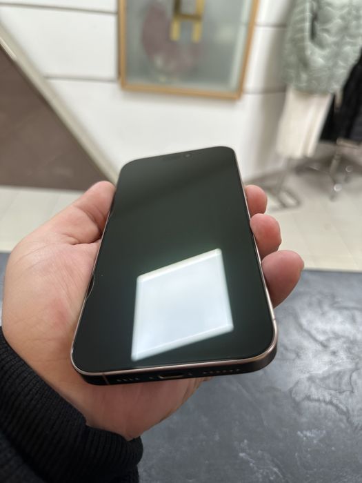 iPhone 16 Pro Max 256 Impecabil - Desert Titanium Neverlocked