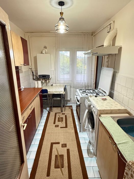 Vanzare apartament 2 camere decomandat, mobilat si utilat complet