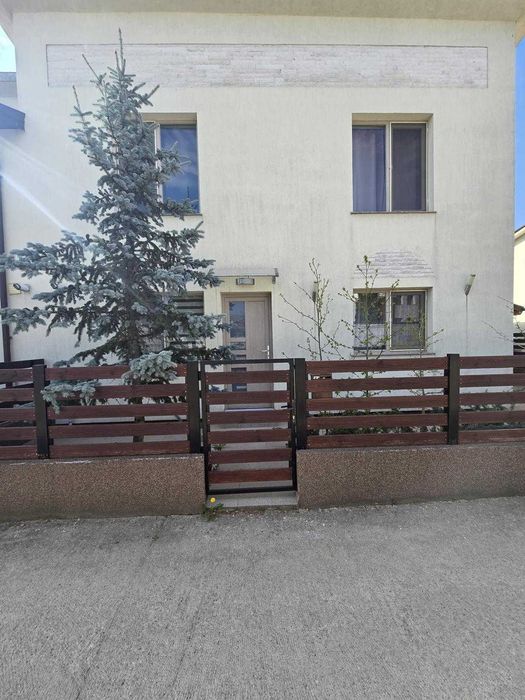 Casa 130mp, strada Campului, nr 45 b bis Pitesti