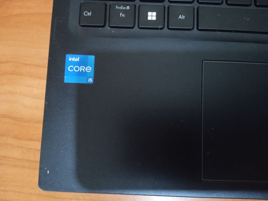 Asus Vivobook 15 (X1502)