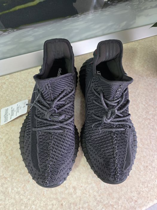 Adidași Yezzy barbati