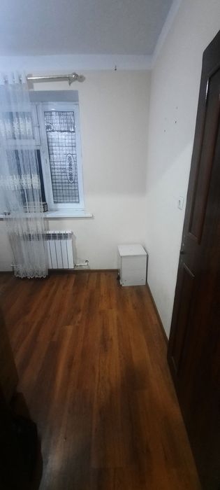 Хива шахри Гиламчи Коллеж йонида уй сотилади