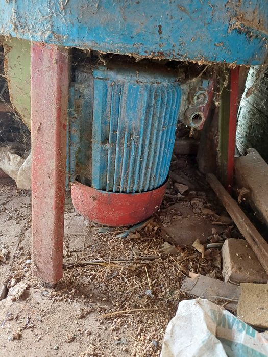 Продавам фуражомелки