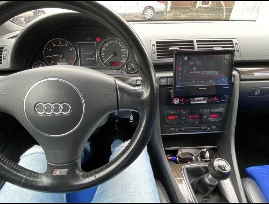 Audi S4 B6 v8 4.2