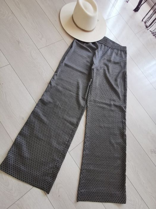 Pantaloni evazați H&M studio S