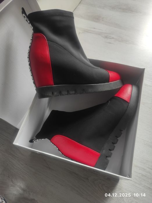 Ботуши с платформа