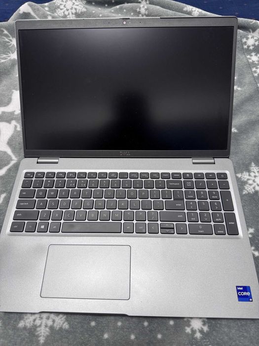 Laptop Dell Precision 3561 i9