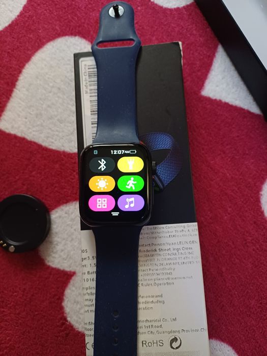 Vând smart watch