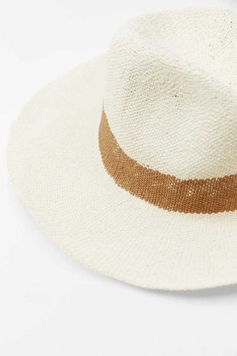 Широкопола шапка Zara, S