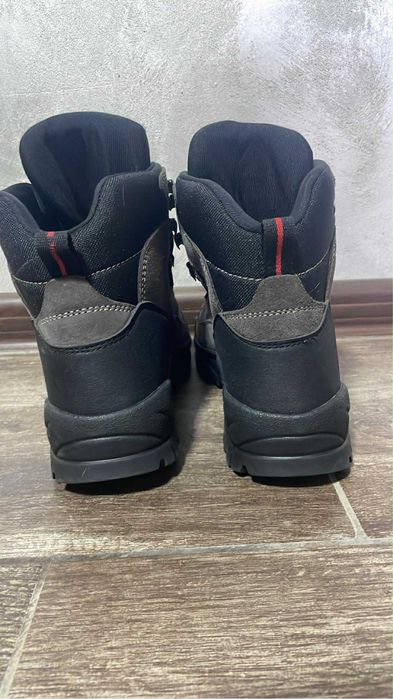 Туристически обувки Lytos