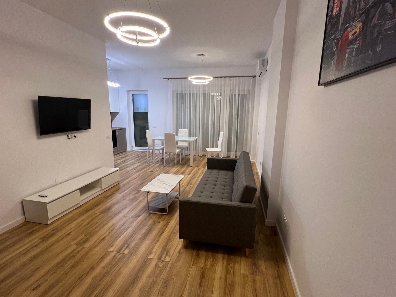 Închiriez apartament 2 camere