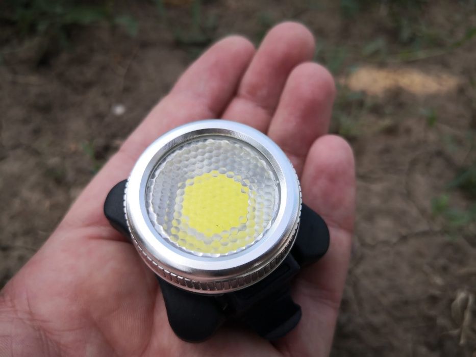 STOP Bicicleta Trotineta cu Acumulator si Led COB Foarte Puternic NOU