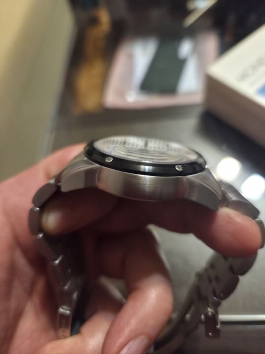 Швейцарски часовник MONDAINE