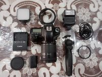 Canon 60d oilaviy rasm uchun ishlatilgan