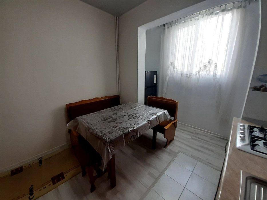 На Авиасозлар 1, 1-комнатная, 400
Рядом базар Кадышева