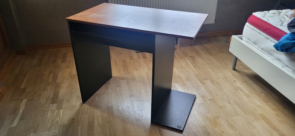 Vand birouri -100 lei