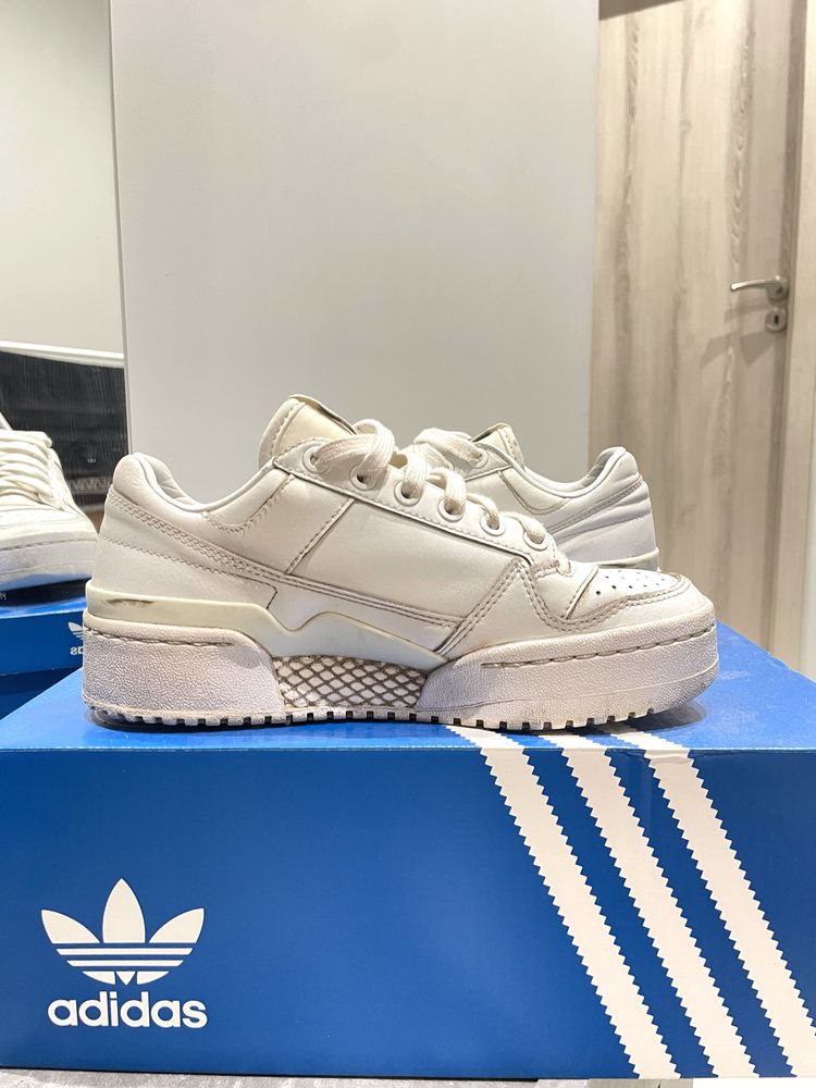 Adidas маратонки